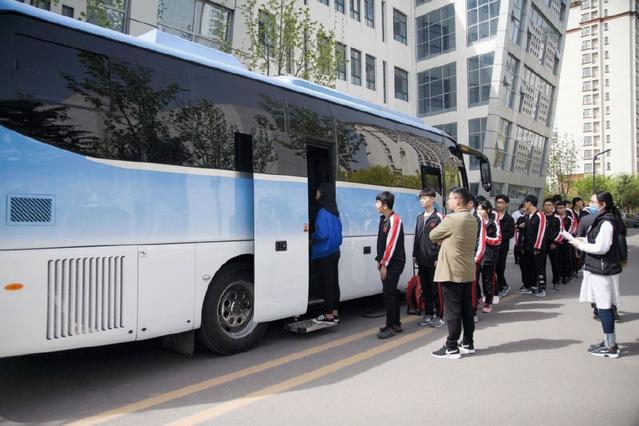 去醫(yī)院體檢已過時，移動醫(yī)療車讓體檢更便捷