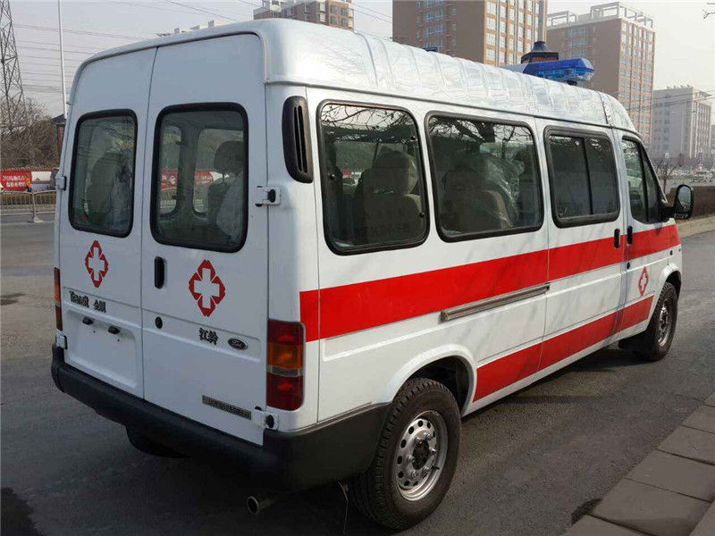 廣州救護(hù)車(chē)的容量配置，成社會(huì)關(guān)注問(wèn)題02